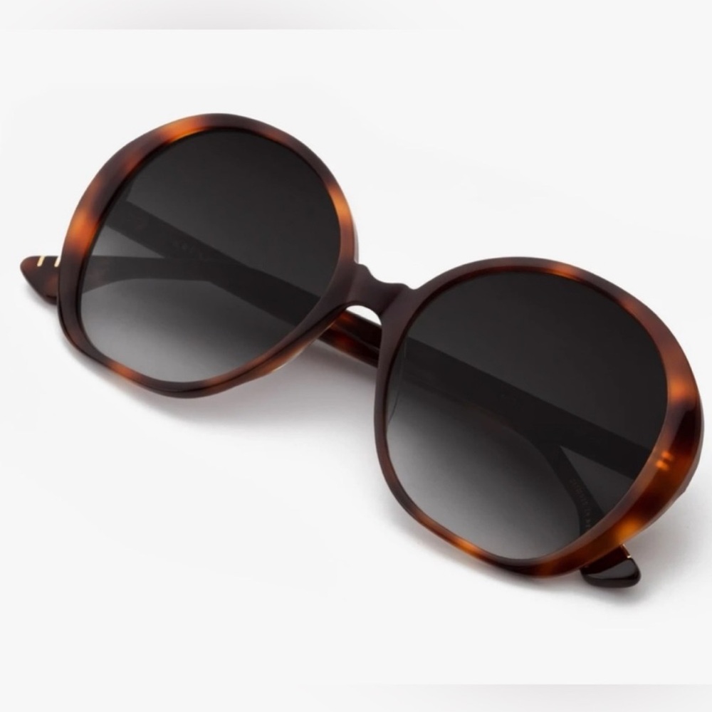 BNWOT KREWE x Billy Reid Jeanne Sunglasses in Maple